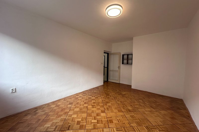 2+1 SOKOLSKÁ S BALKONEM 