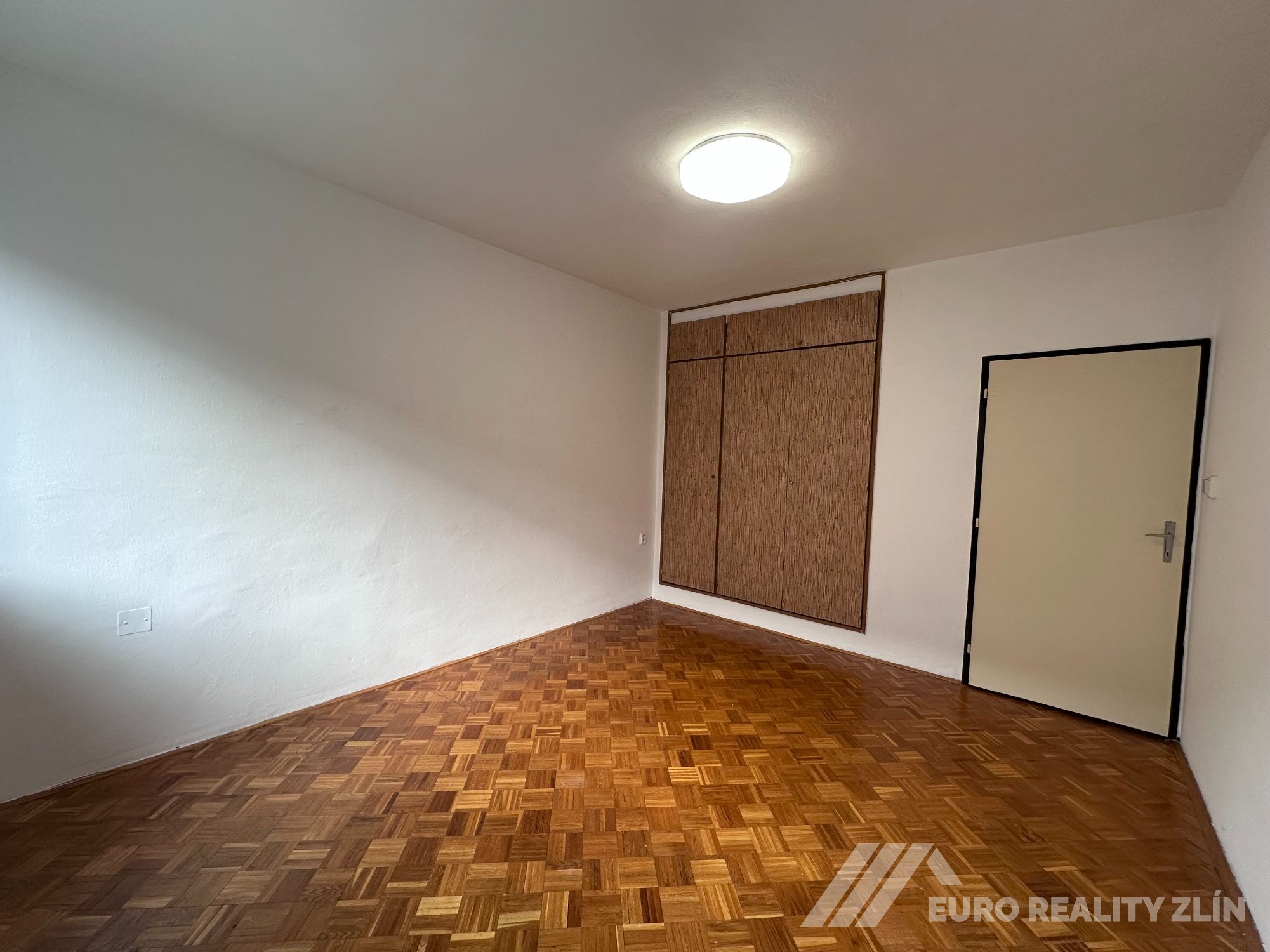 2+1 SOKOLSKÁ S BALKONEM 