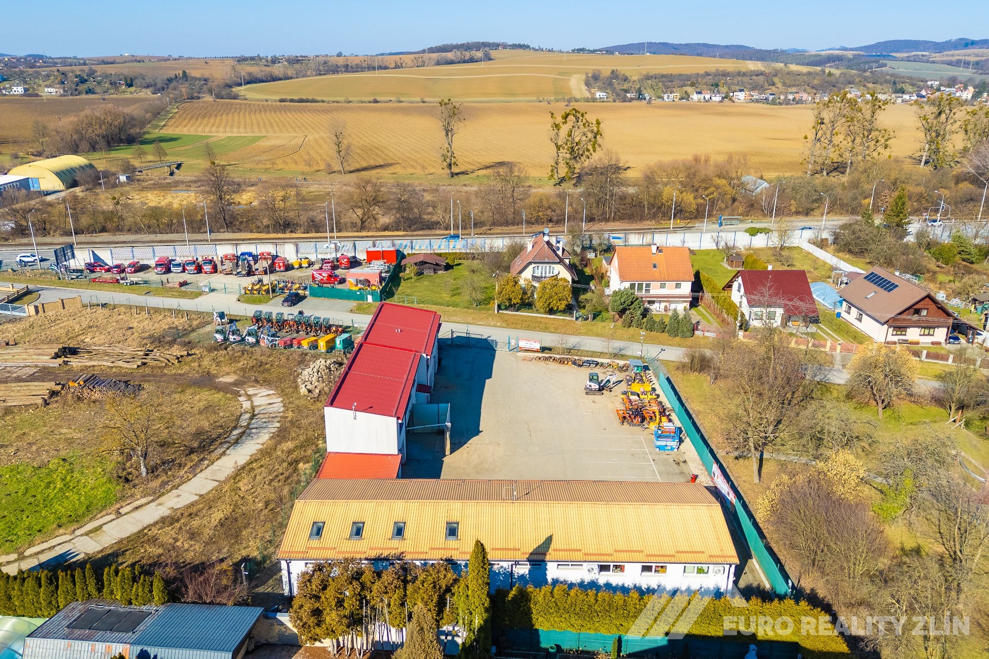 Prodej komerčního areálu s investičním potenciálem Zlín, Malenovice 