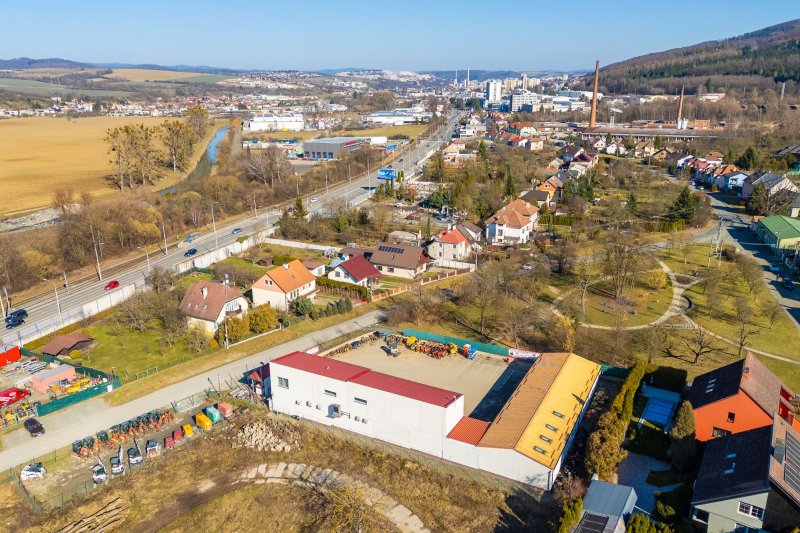 Prodej komerčního areálu s investičním potenciálem Zlín, Malenovice 