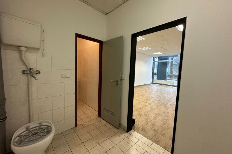 NEBYTOVÝ PROSTOR V ABSOLUTNÍM CENTRU MĚSTA – ULICE BARTOŠOVA