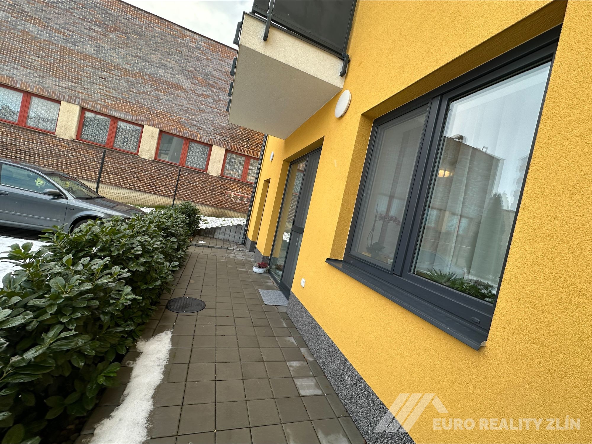 1+KK OTROKOVICE - NOVOSTAVBA S TERASOU A PARKINGEM
