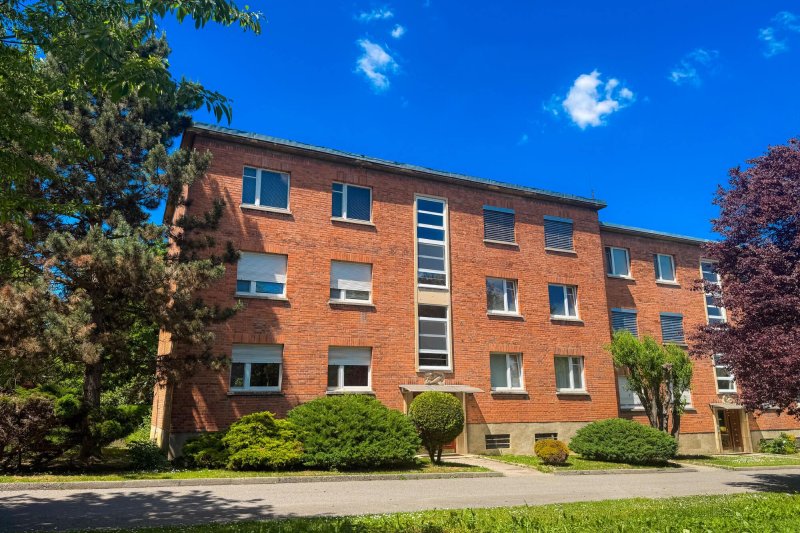 3+1 Obeciny, Zlín, cihlový byt s balkonem