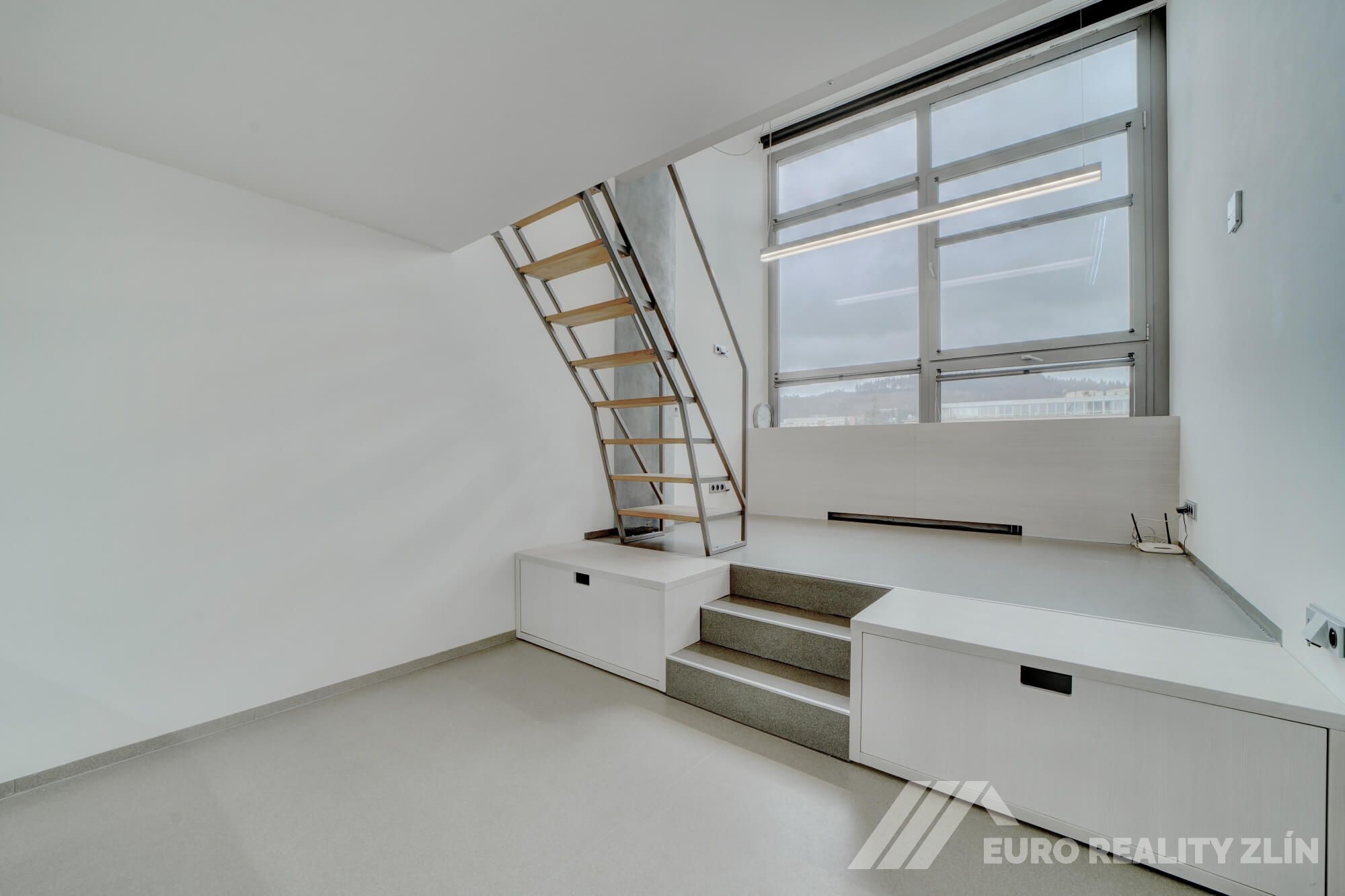 Stylový loft v ikonické budově 32 ve Svitu, Zlín