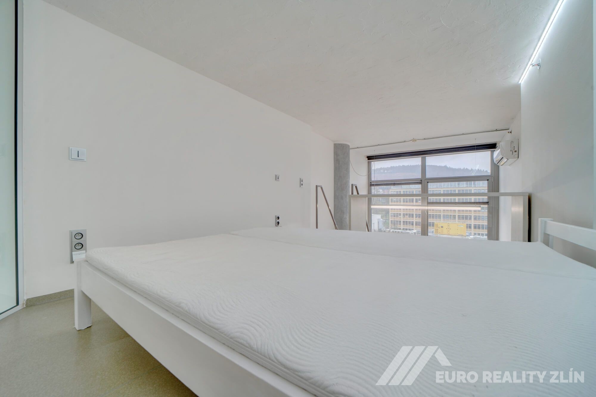 Stylový loft v ikonické budově 32 ve Svitu, Zlín