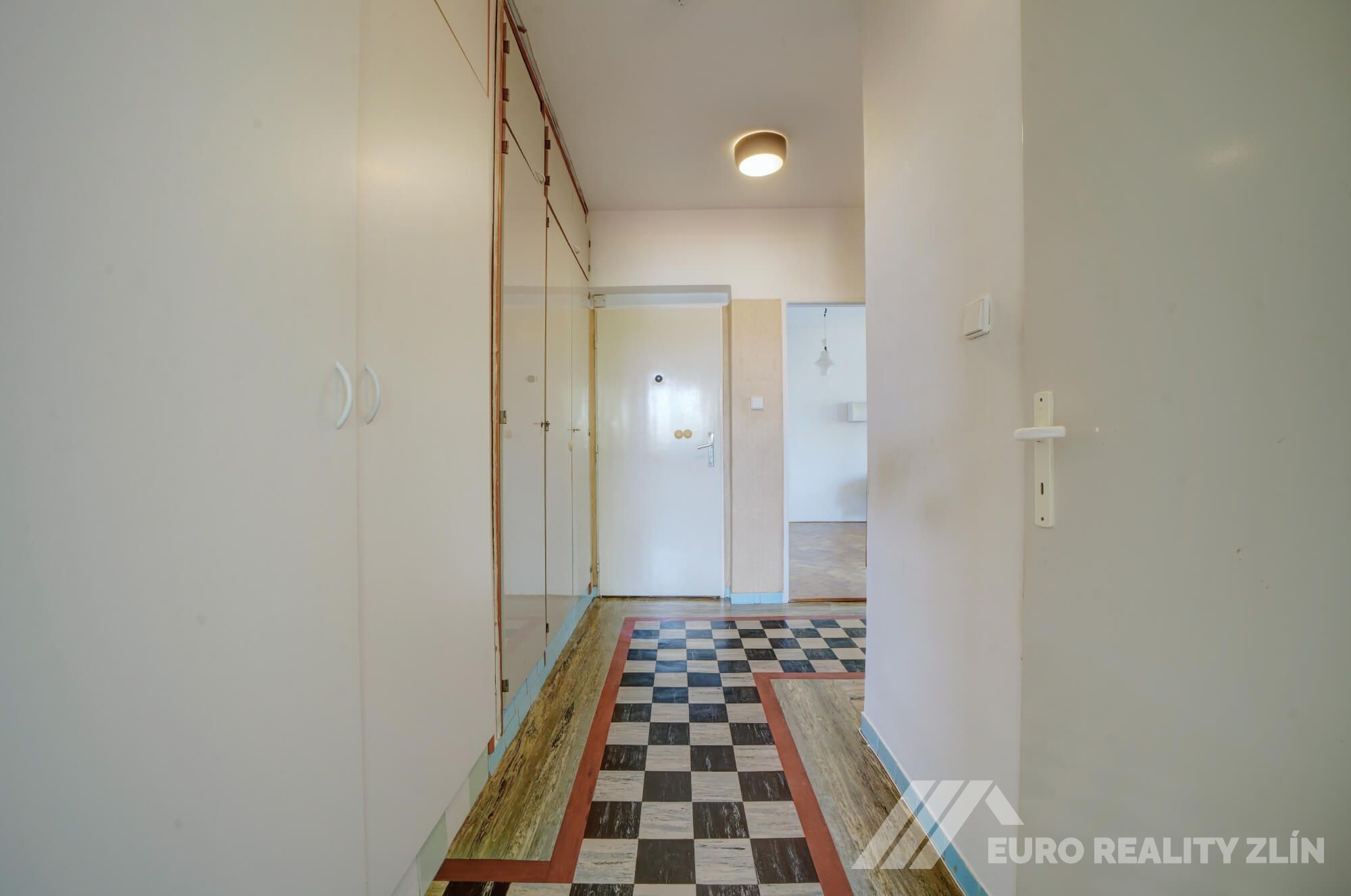 Prostorný byt 3+1 Filmové ateliéry Zlín