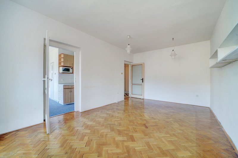 Prostorný byt 3+1 Filmové ateliéry Zlín