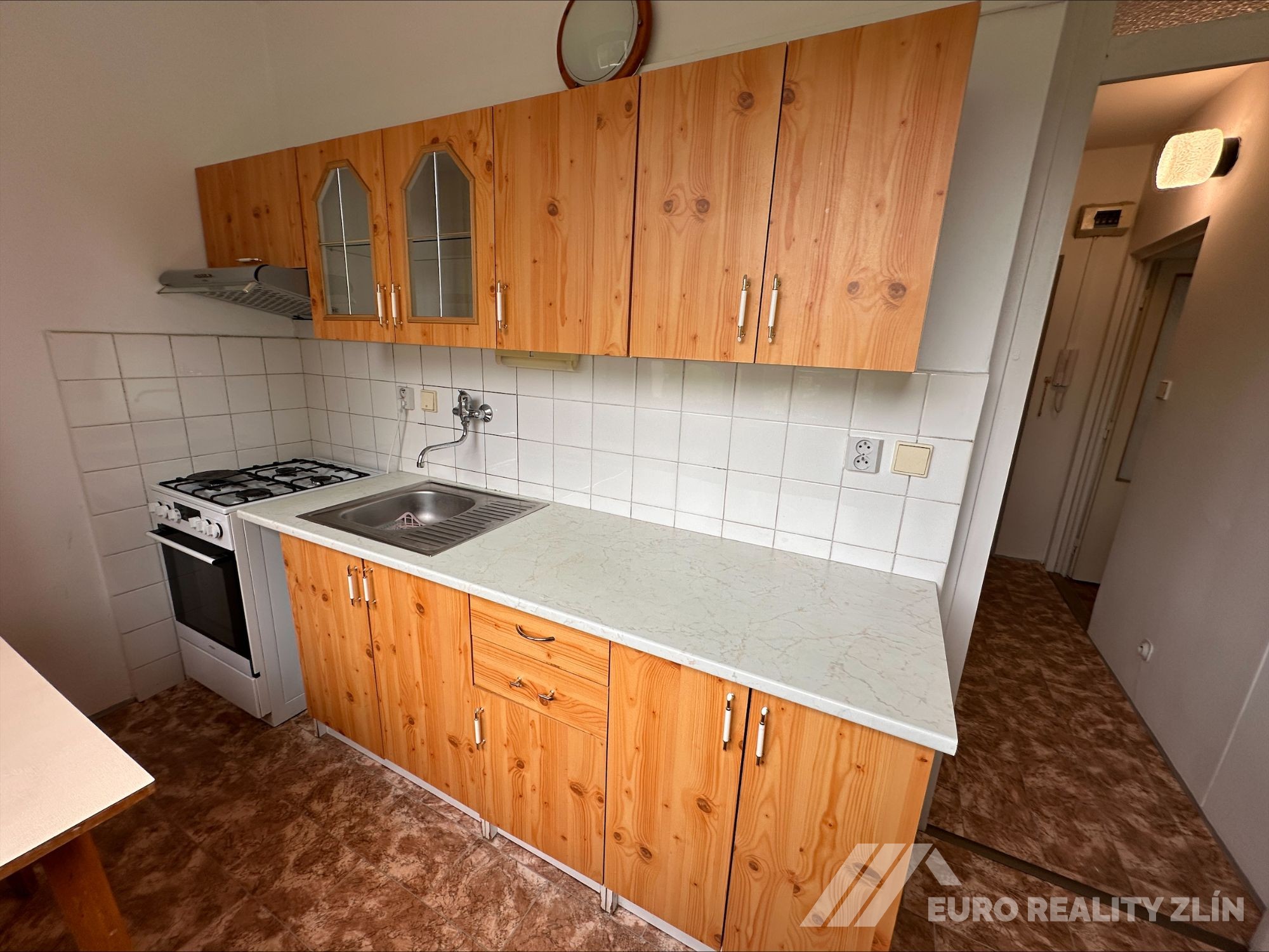 1+1 Zborovská, Zlín
