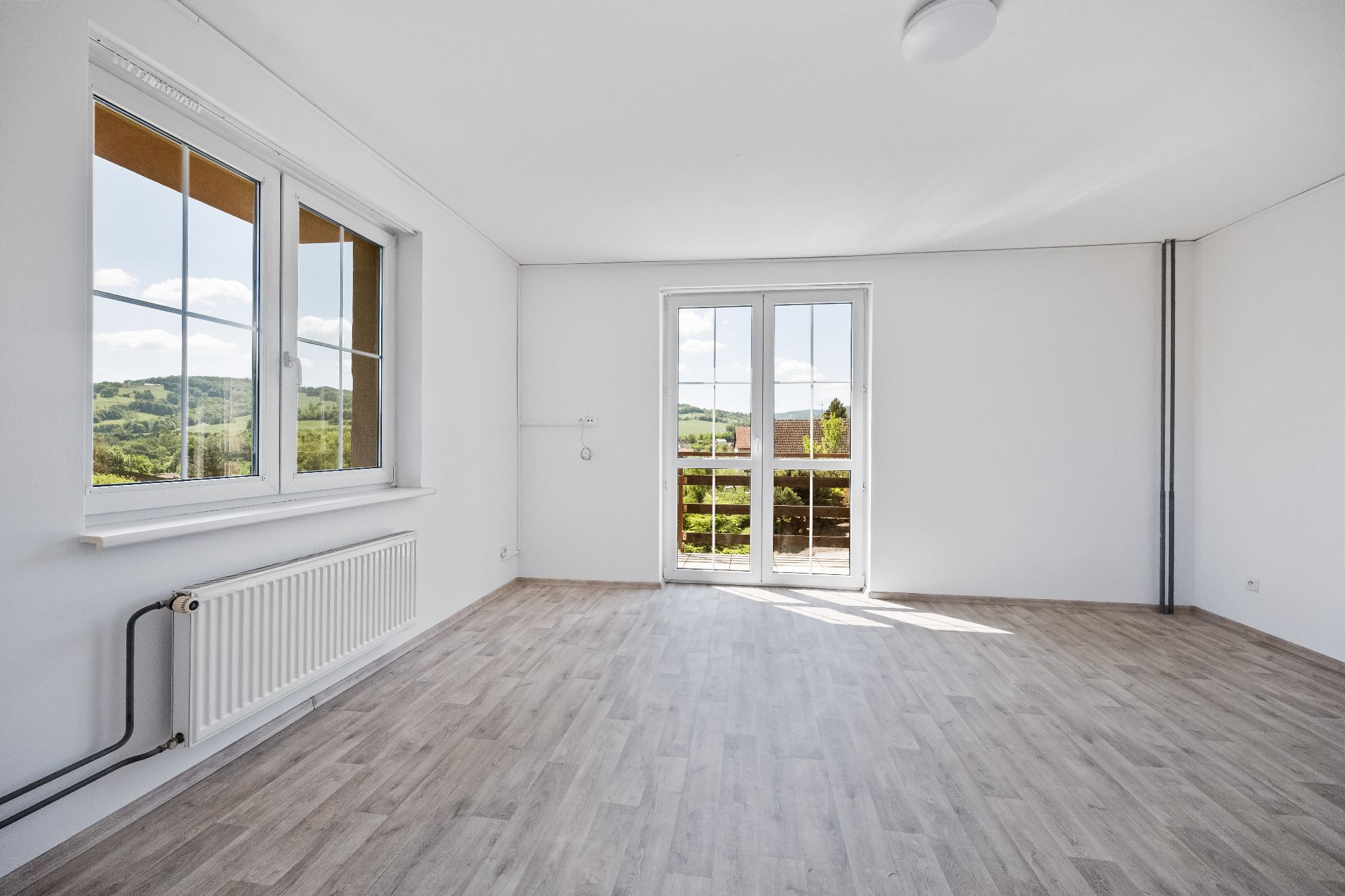 Prodej RD se zahradou v krásném prostředí obklopeném zelení