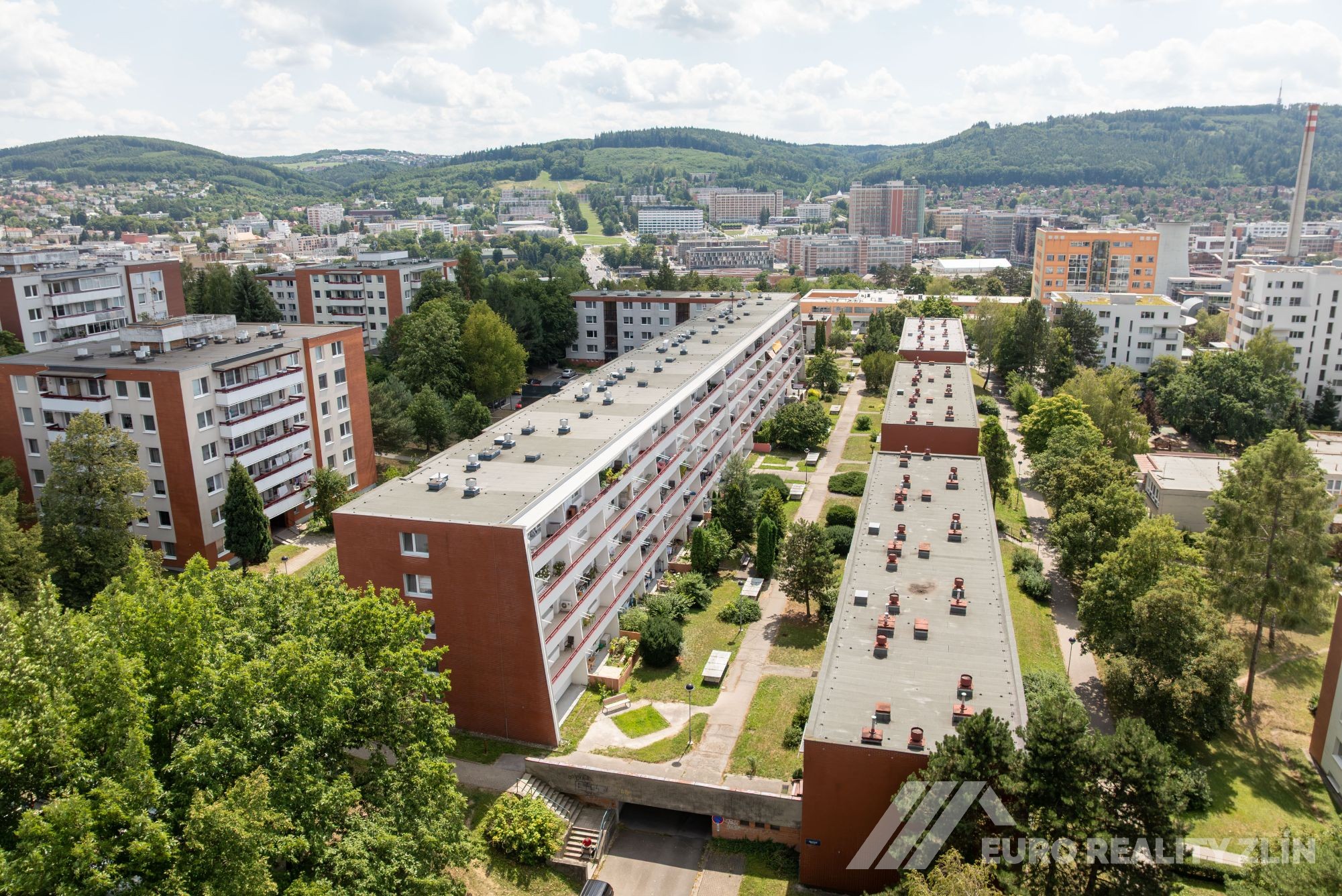 4+1 Okružní ulice, kompletní rekonstrukce s garáží