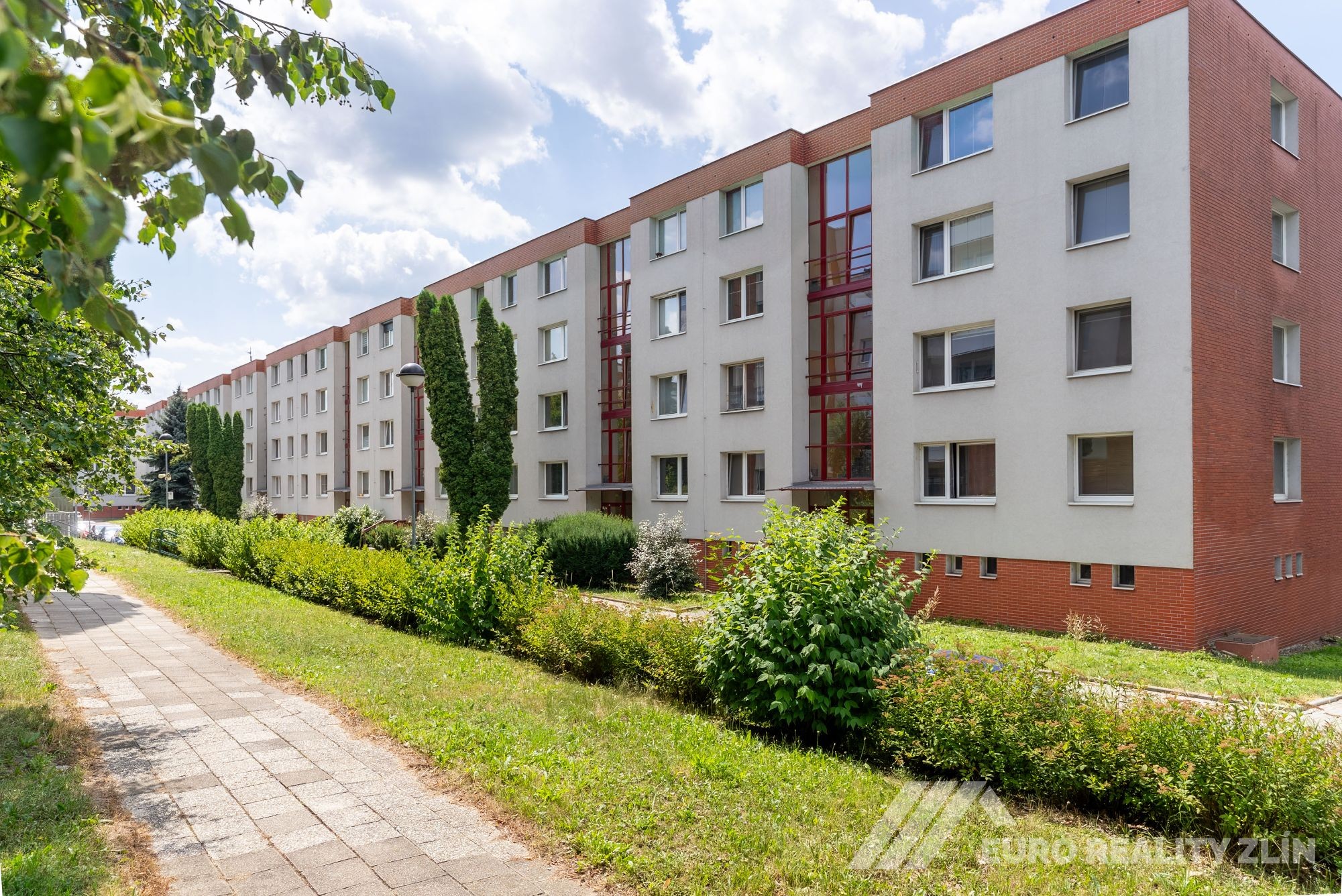 4+1 Okružní ulice, kompletní rekonstrukce s garáží