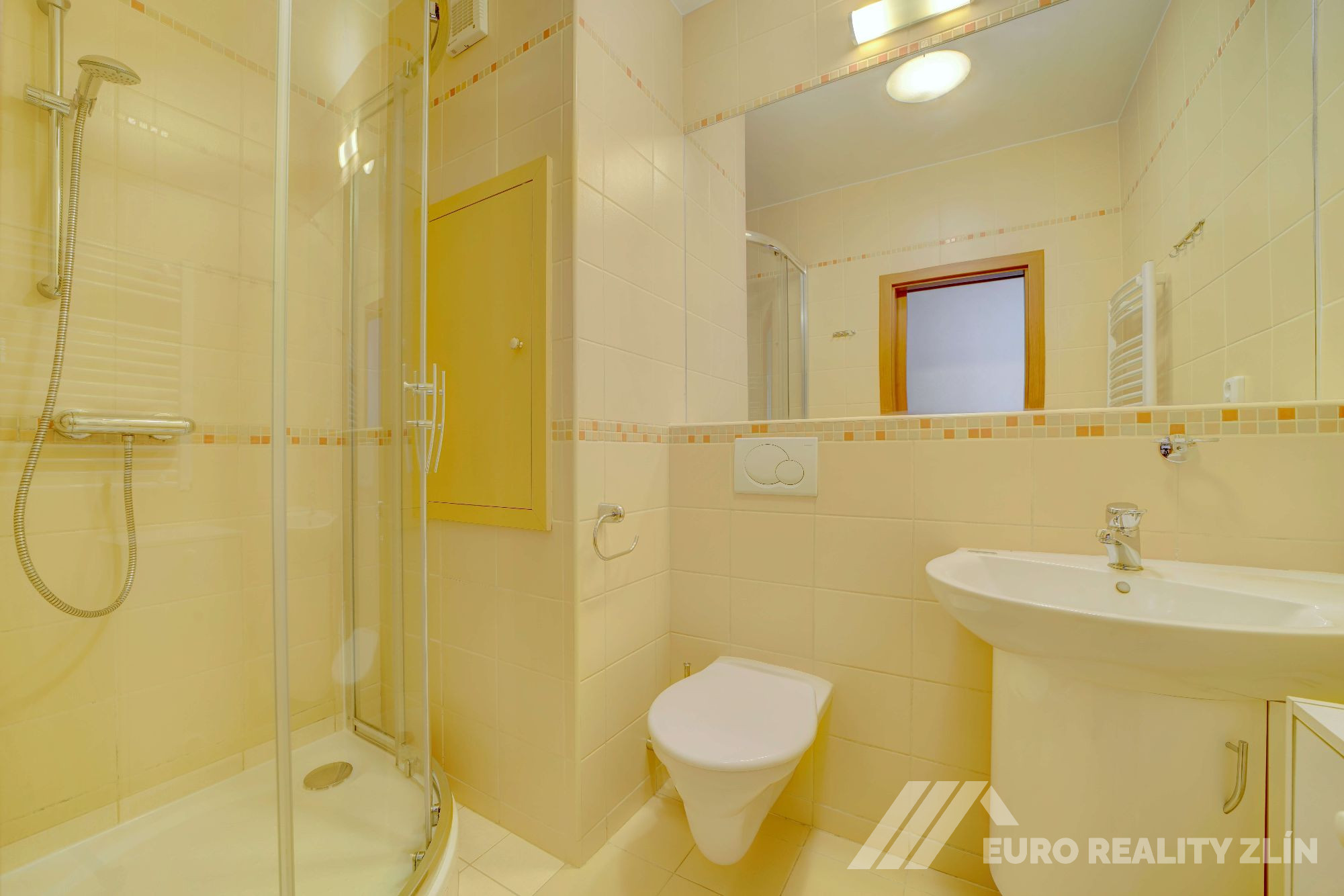 2+1 Bartošova čtvrť, kompletně zařízený byt s lodžií