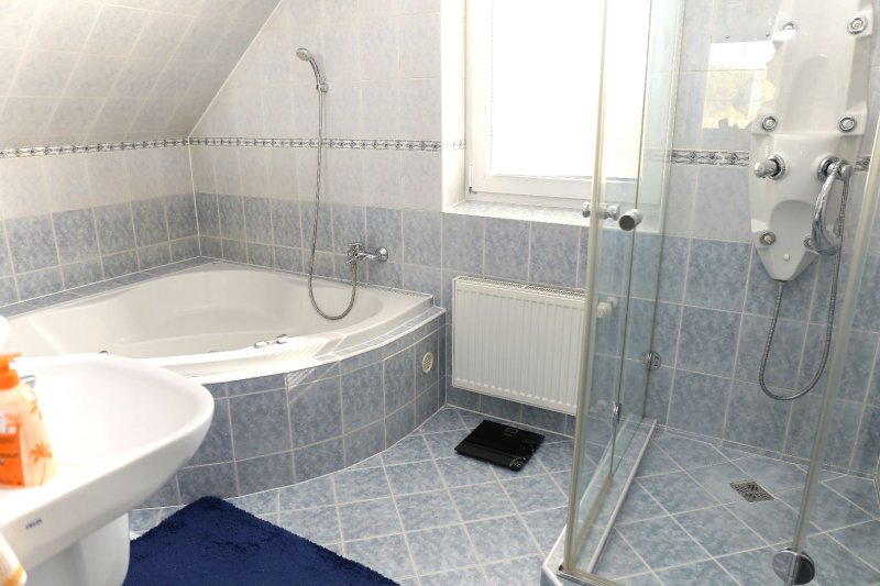 RODINNÝ DŮM 6+1 ŠTÍPA