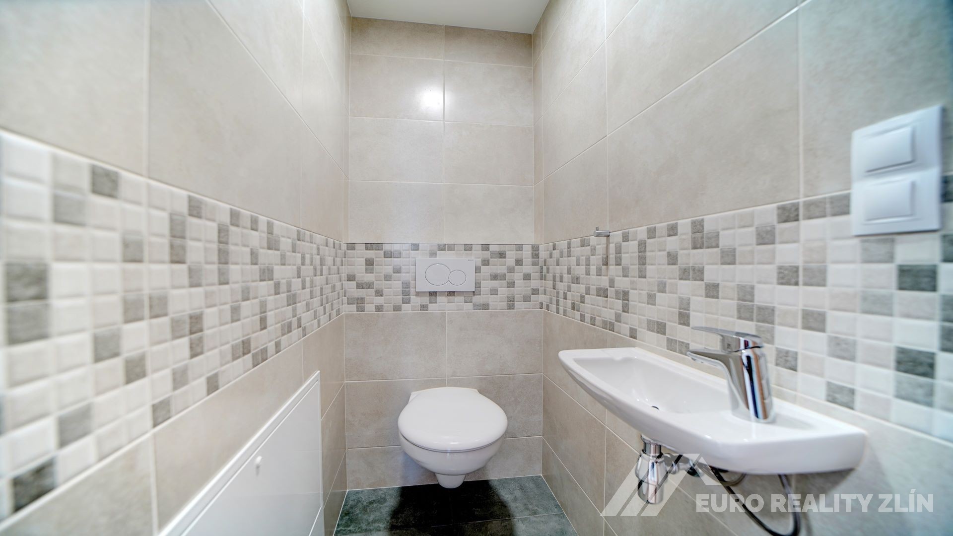NOVOSTAVBY RD KUDLOV 3.ETAPA 116m2